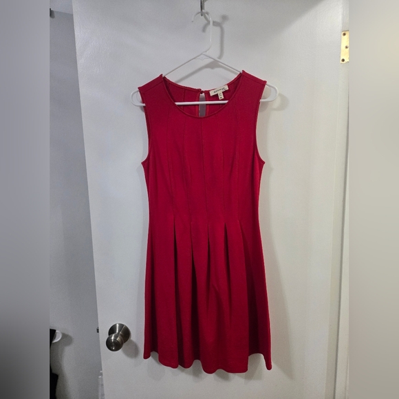 Monteau Dress - Picture 1 of 2
